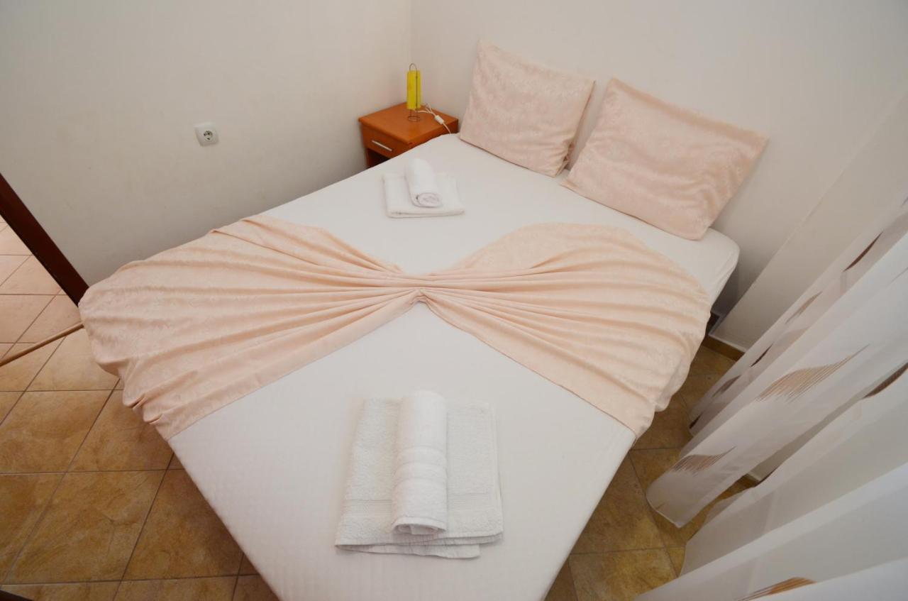 Tau Mir I Dobro Apartment Kotor Exterior photo