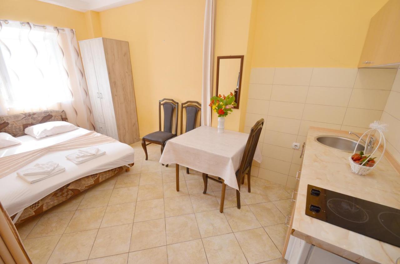 Tau Mir I Dobro Apartment Kotor Exterior photo