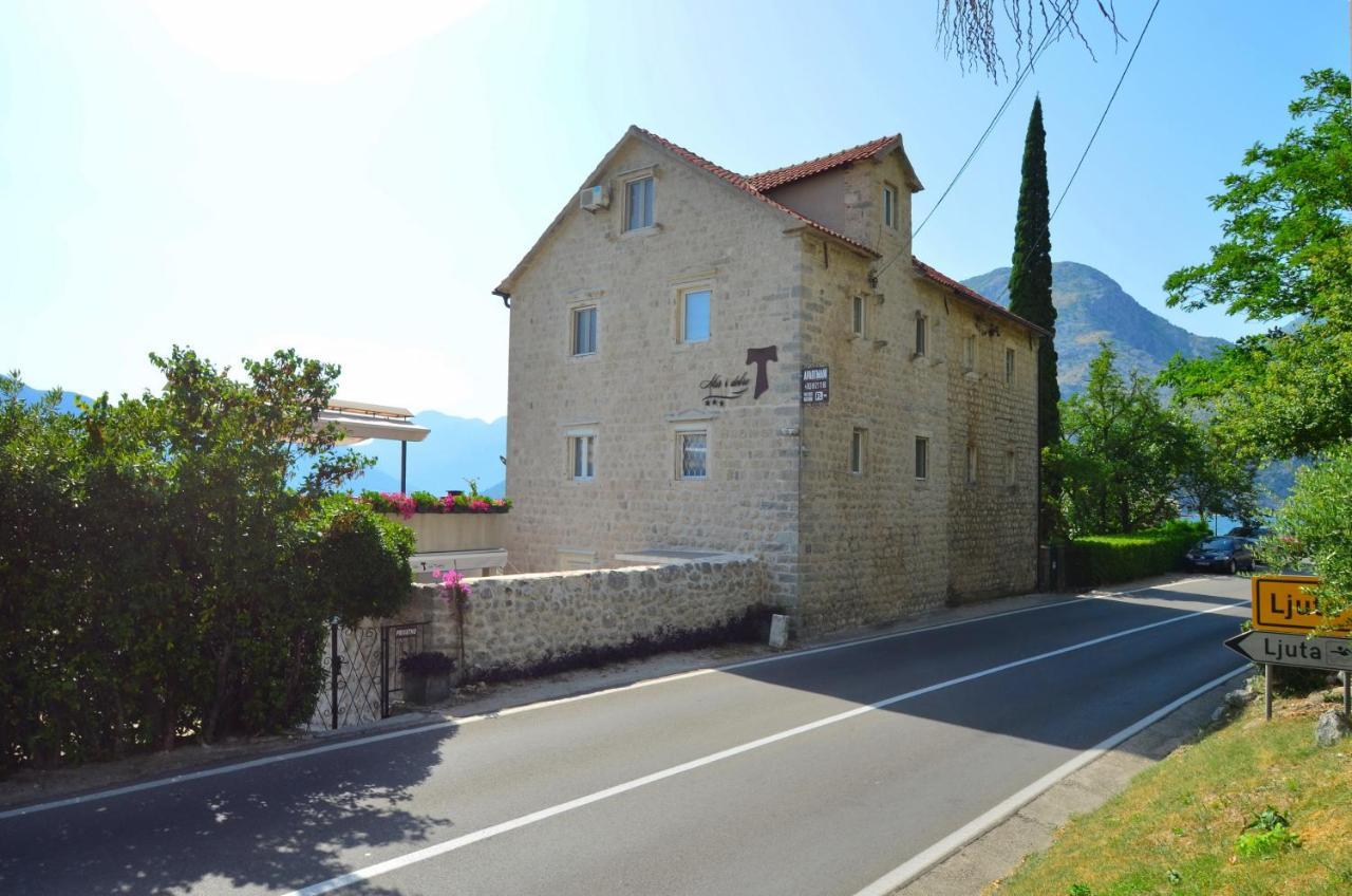 Tau Mir I Dobro Apartment Kotor Exterior photo